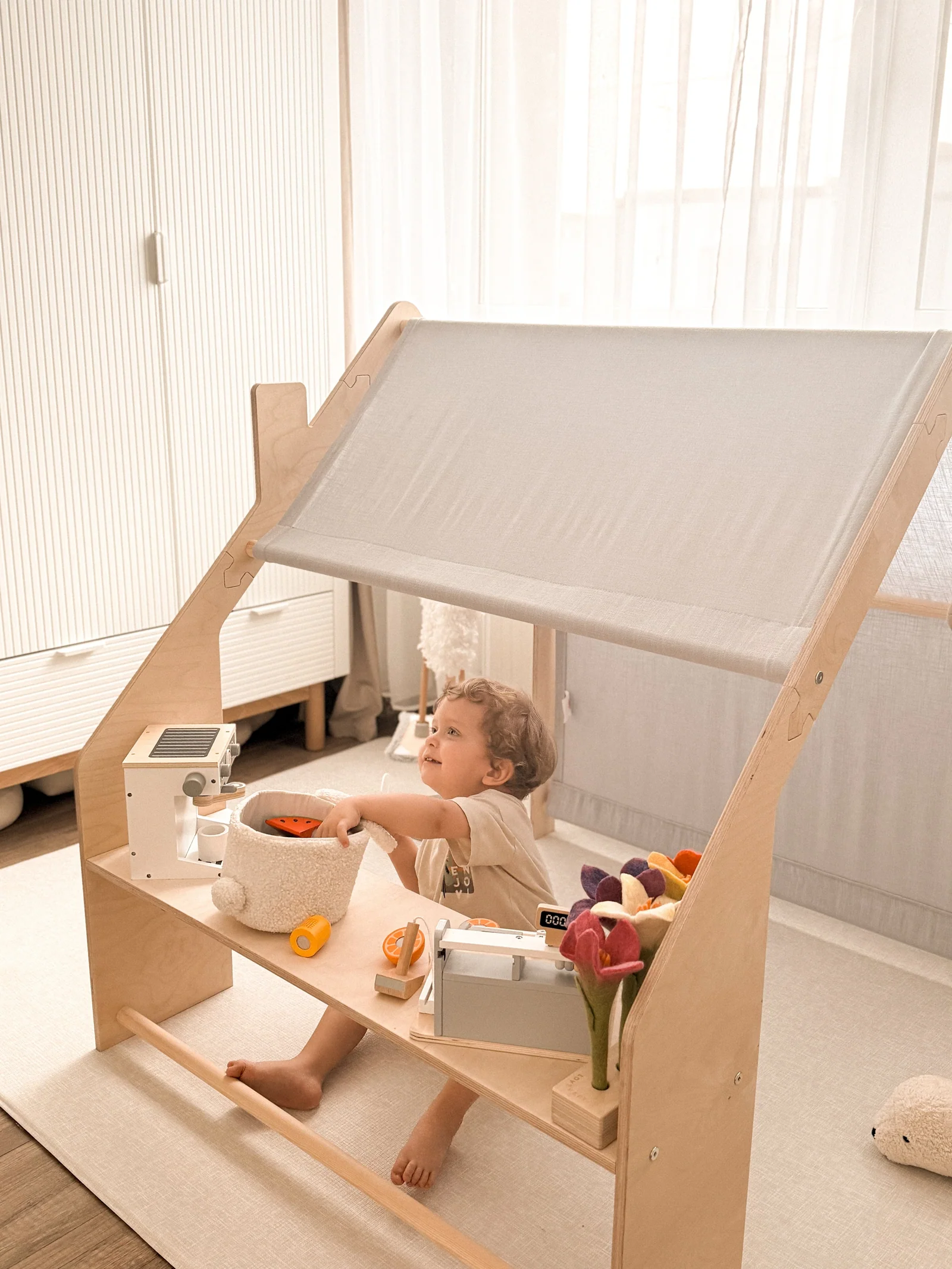Maison cabane en bois - maison de jeu enfant